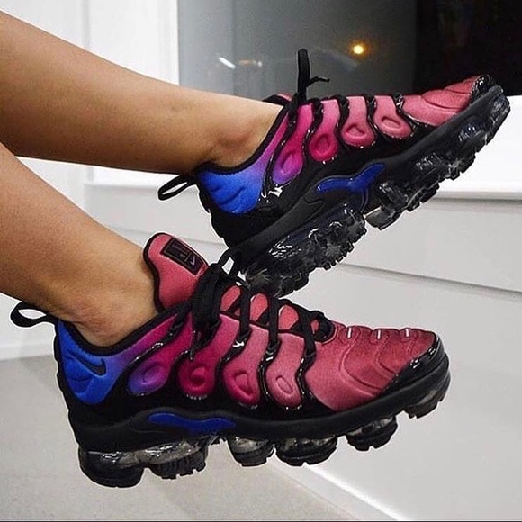 poshmark nike vapormax